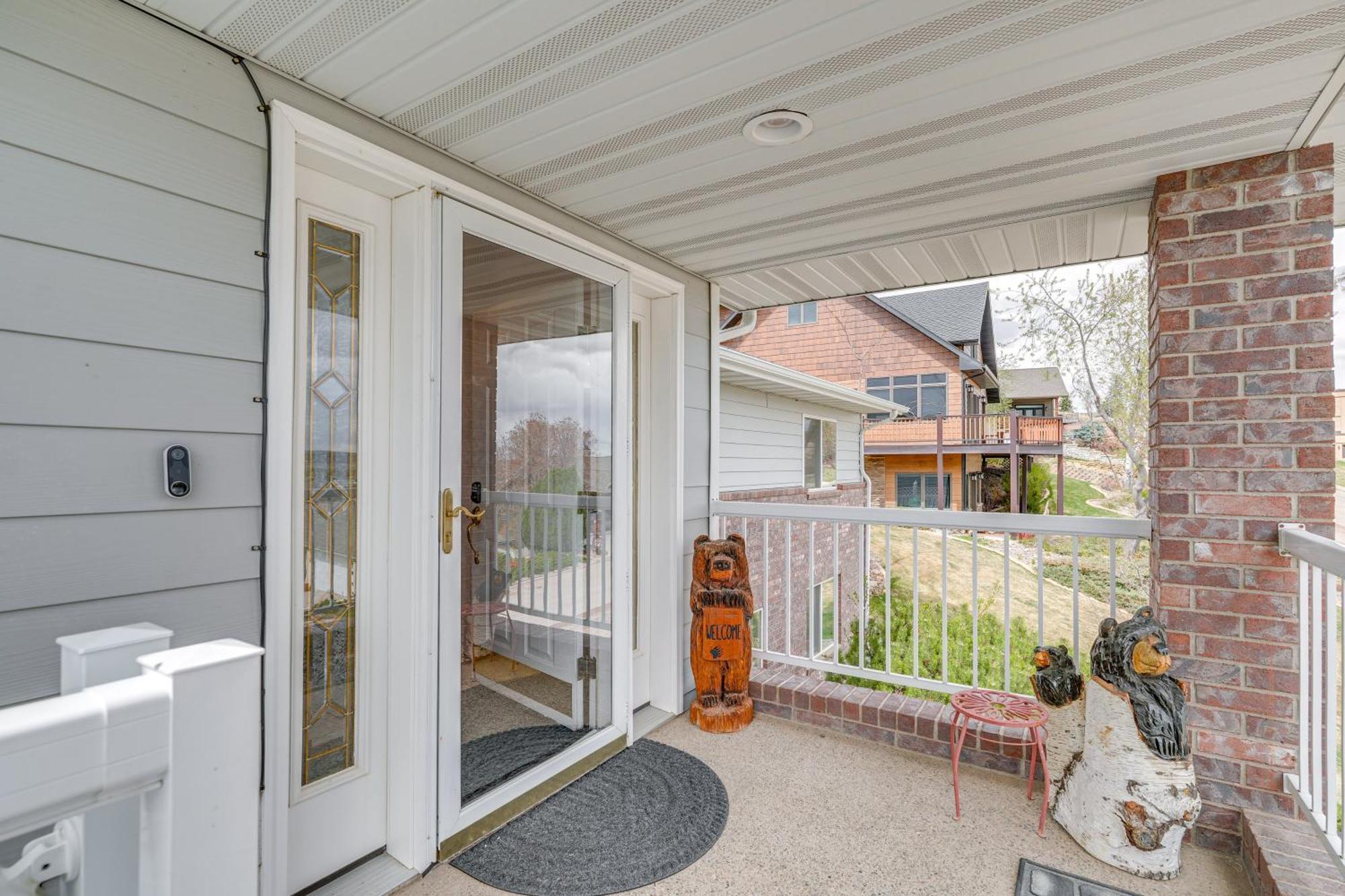Inviting Great Falls Home With Wraparound Deck! 외부 사진