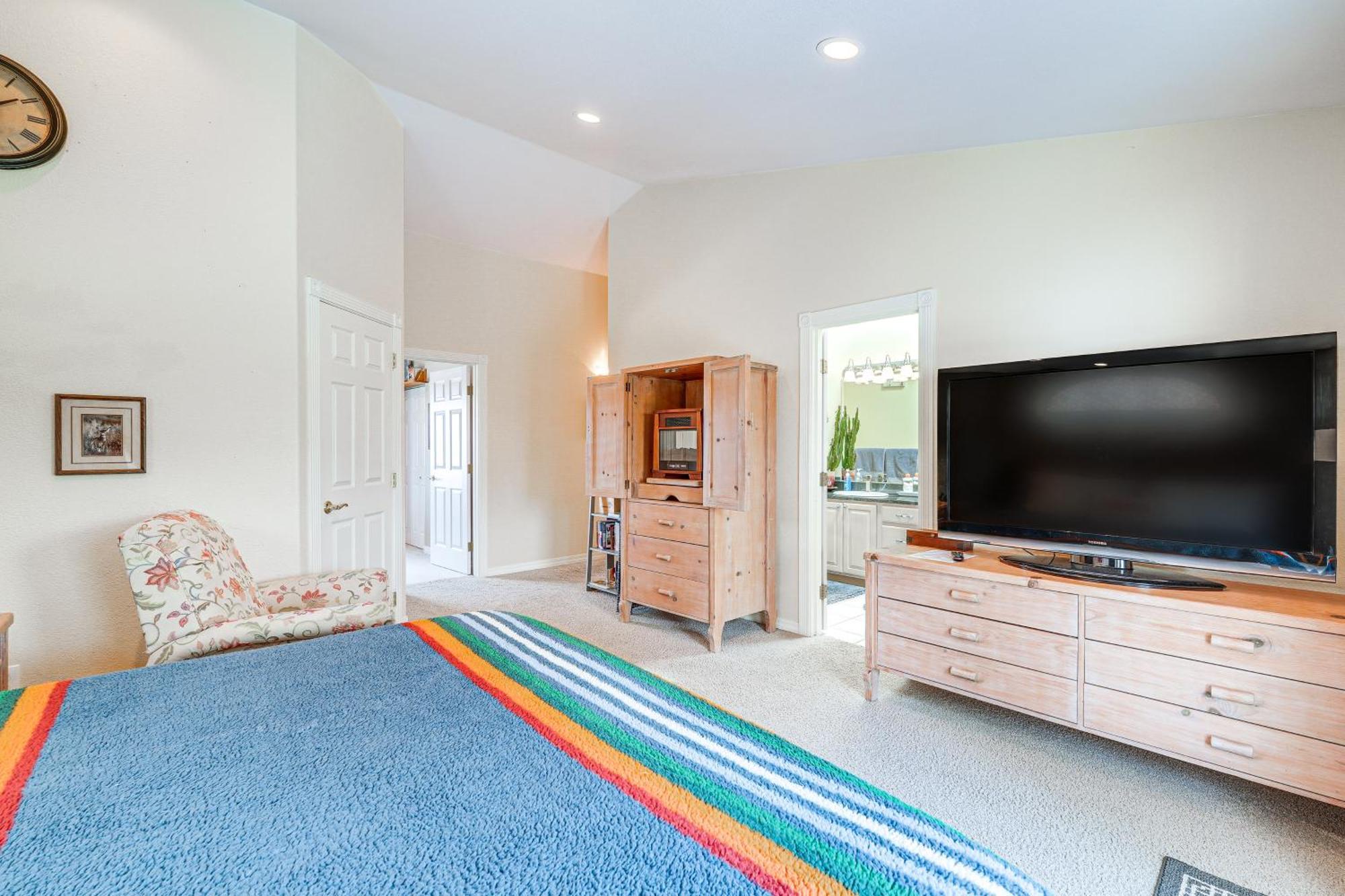 Inviting Great Falls Home With Wraparound Deck! 외부 사진